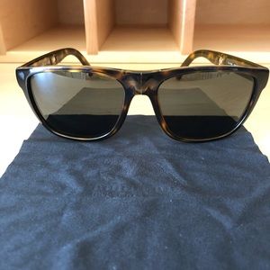 Burberry sunglasses